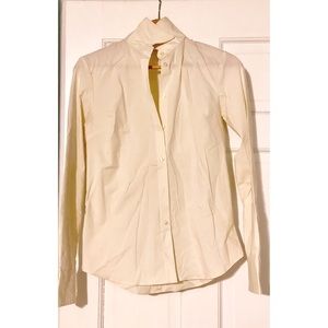 UNIQLO Buttoned Down Shirt